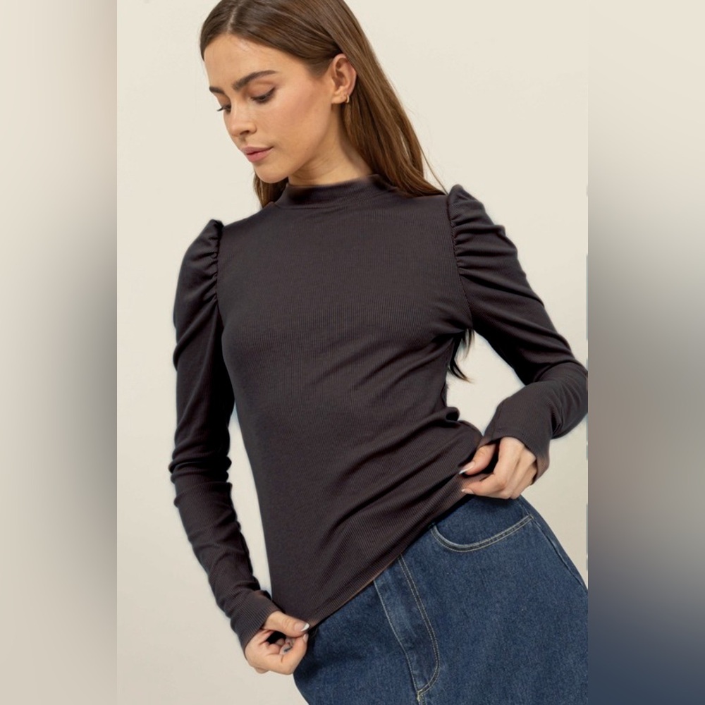 32B. Puff Ribbed Long Sleeve Top - Black